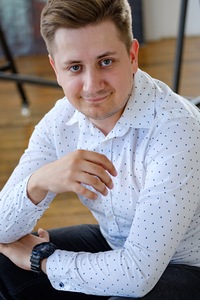 Александр Попов