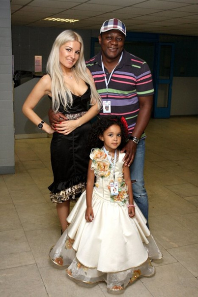 Умер певец Пьер Нарцисс, ему было 45 лет. Александр Шкадрович ВКонтакте